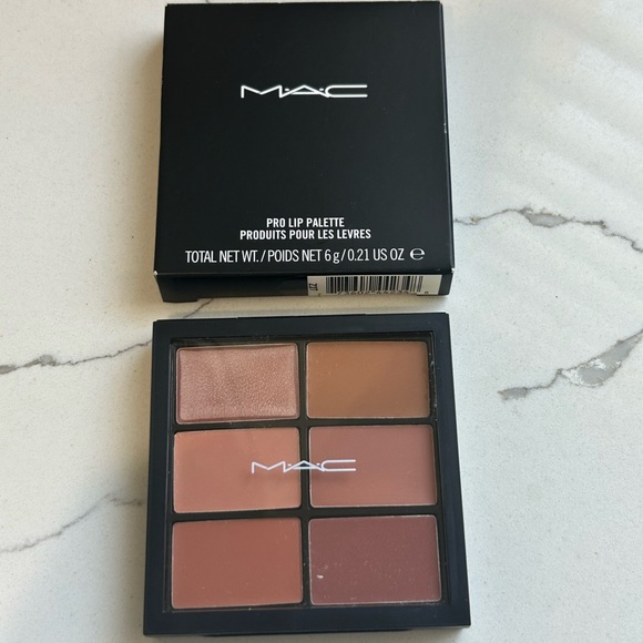 MAC Cosmetics Pro Lip Palette - NecessaryNudes Shades